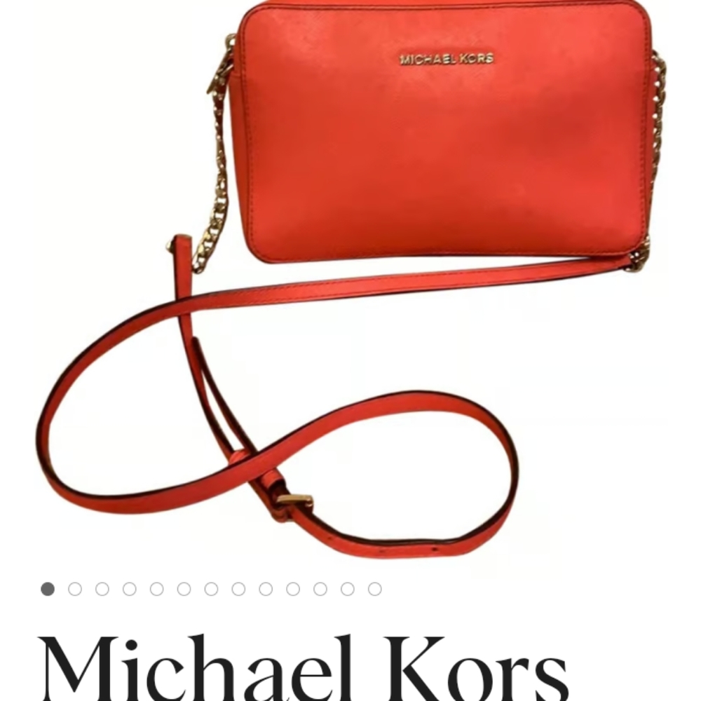 Crossbody purse/new